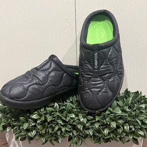 OOFOS Men's Black OOcoozie Thermo Mule Size 10.5